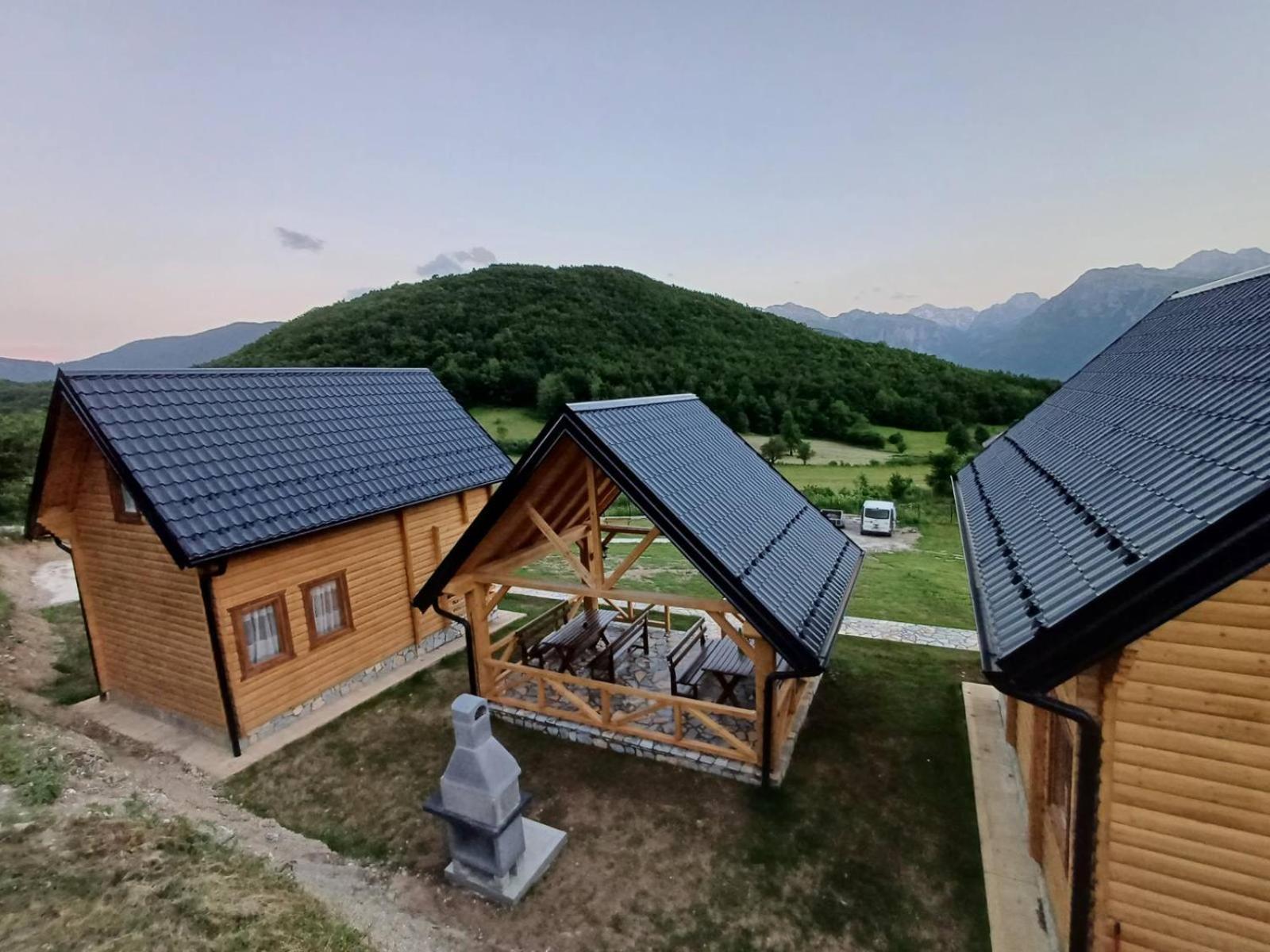 Soulrest Ekoresort - Mehov Konak Gusinje Экстерьер фото