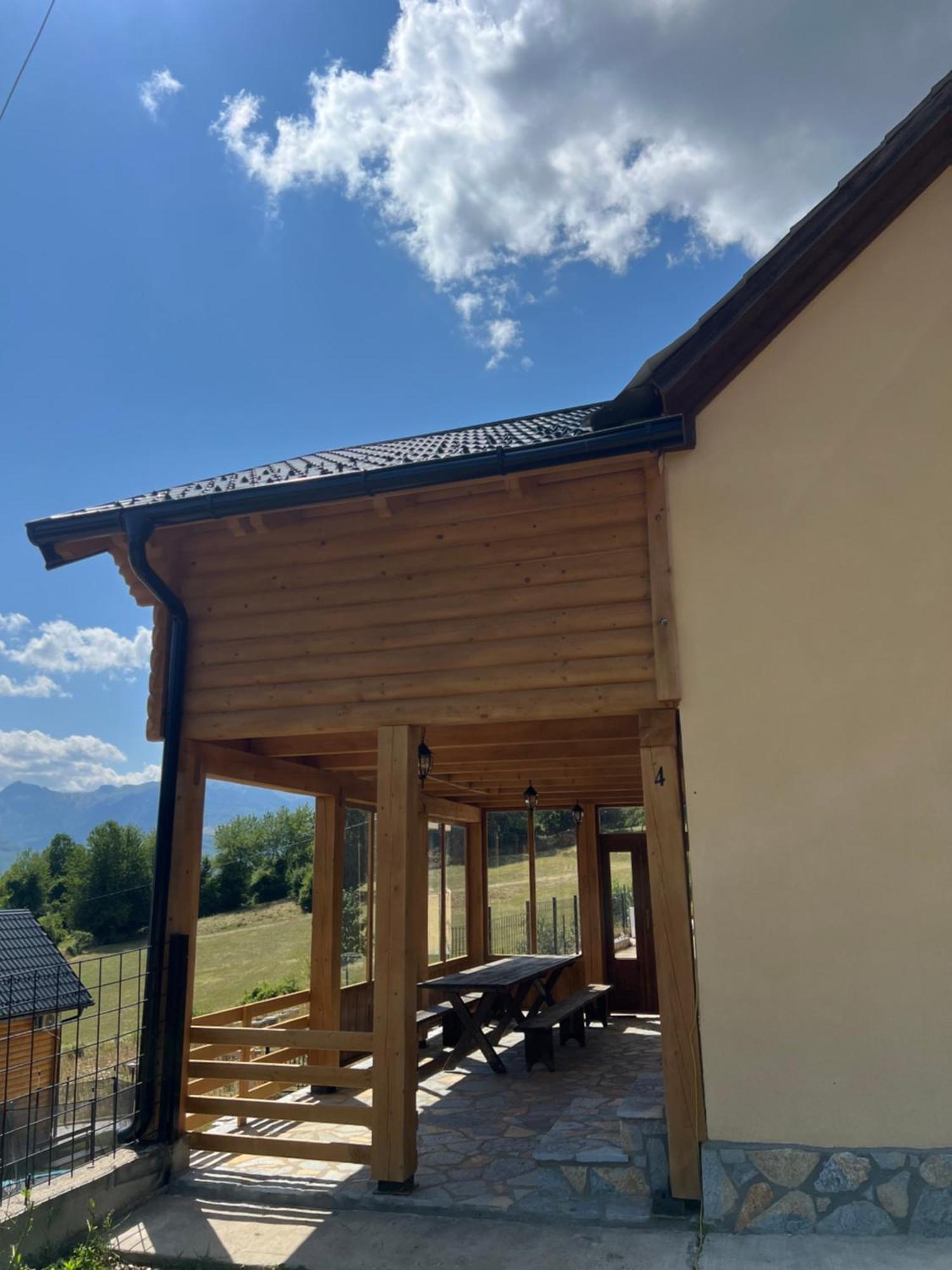 Soulrest Ekoresort - Mehov Konak Gusinje Экстерьер фото